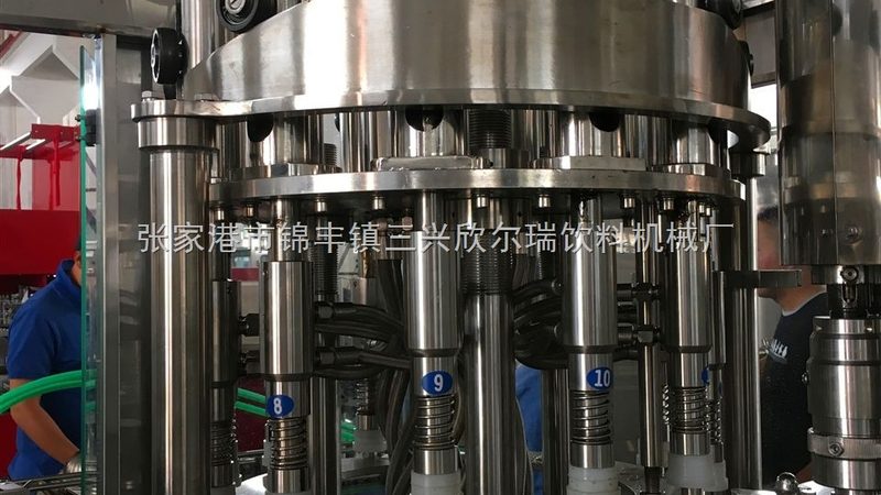 小型饮料生产设备材质要求解析：如何确保生产安全与卫生
