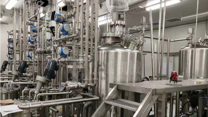 食品输送设备网带材质选择：揭秘影响效率与安全的因素